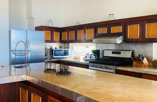 Playa Chiquita Villa | Luxury oceanfront 7 bedrooms villa playa chiquita/Sosua