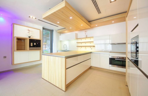 Abu Dhabi Villa | Luxury Overwater Paradise - Nurai Island