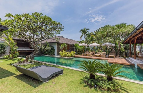 Nakula Villa | LUXURY, PEACE & SERENITY: A HAVEN OF PEACE IN THE HEART OF SEMINYAK