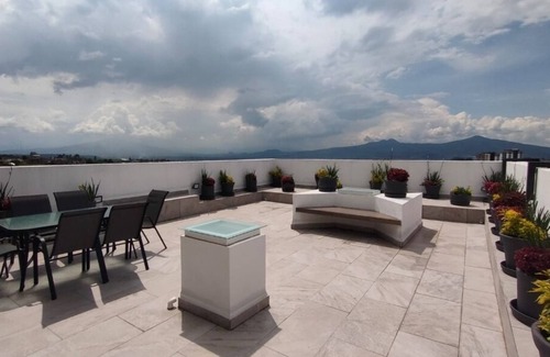 Morelia Condo | Luxury Penthouse situated on a distinguishable area in Altozano.