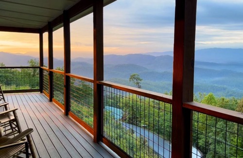 Sevierville Cabin | Luxury Pool Home with Unbelievable Views, Private Pool, Game Room, Hot tub