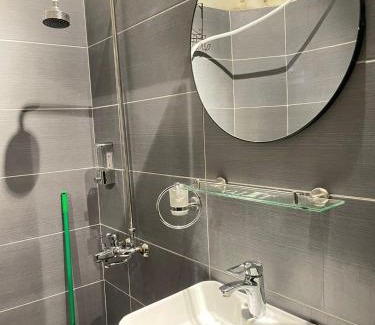 Karachi Apartment | Luxury Portion with workplace Full kitchen