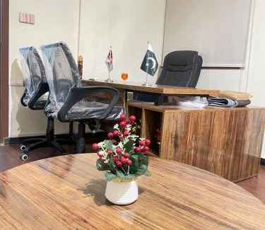 Karachi Apartment | Luxury Portion with workplace Full kitchen