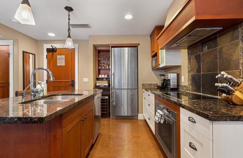 Canmore Apartment | Luxury Resort 2Bedroom 2Bath Sleeps 6 945 square feet