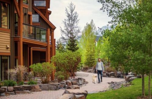 Canmore Apartment | Luxury Resort 2Bedroom 2Bath Sleeps 6 945 square feet