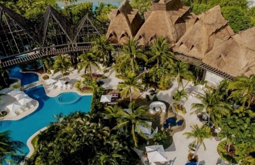 Downtown Cancun Resort | Luxury Resort by Vidanta- Riviera Maya