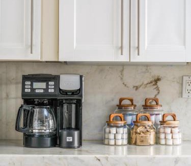 Pacific Beach Villa | Luxury Resort Pool, Spa, Swim Up Bar and Bay Views