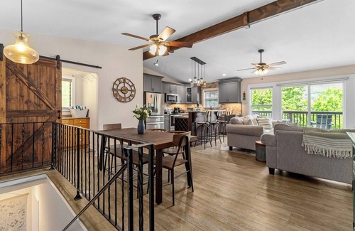 Whiteside House | Luxury River Cabin: Hot Tub, Decks, Amazing Views