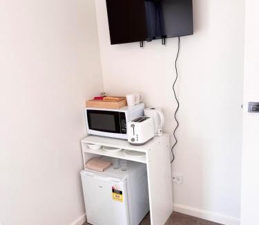 West Pennant Hills Apartment | Luxury Room Budget Friendly