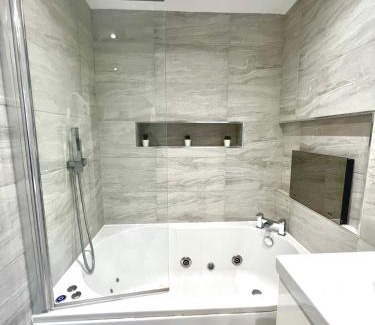 Northumberland Park House | Luxury Scandi Hotel inspired Home