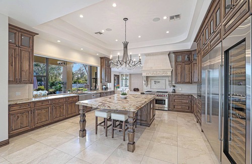 North Scottsdale House | Luxury Scottsdale Retreat: Heated Pool, Spa, Pickleball & Concierge service!