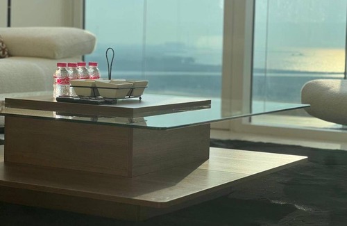 Mina Al Arab Apartment | Luxury Sea Front 1 BR Apartment Swimming Pool - Beach - Gym