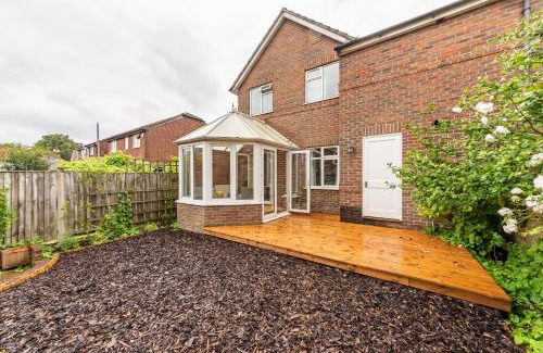 Portswood House | Luxury Southampton house with garden and parking