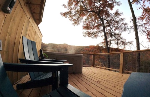 Balsam Grove House | Luxury Spa Dome: Sauna & Hot Tub