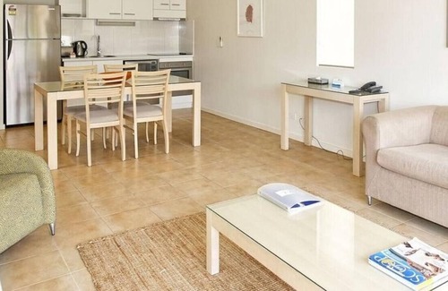 Beresford Apartment | Luxury studio apartment for extended stay