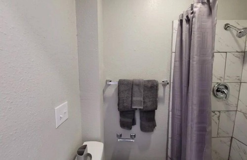 Biggs Field Apartment | Luxury Studio Suite 11