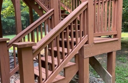 Mingo Apartment | Luxury Suite on 7 Acres of Woods! Fireplace, Whirlpool!