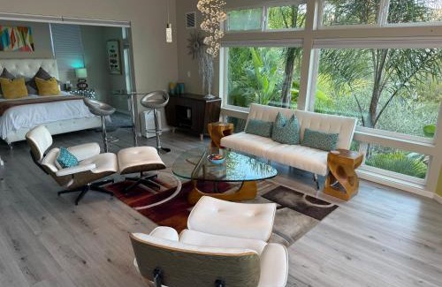 San Rafael Apartment | Luxury Suite with Views - San Rafael, Gateway to SF & Wine Country