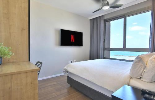 Haifa Apartment | Luxury Suites by Notaly Ariel - Carmel Beach