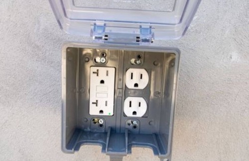 Albertville House | Luxury Tiny Home #5 at Sweet Springs