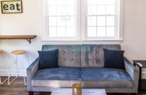 Albertville House | Luxury Tiny Home #5 at Sweet Springs