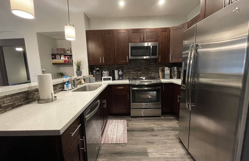 Valencia Condo | Luxury Top Floor Condo 5 min from Magic Mountain in a resort style gated complex