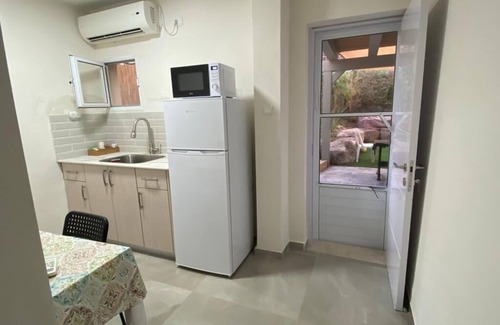 Yavne'el Apartment | Luxury two bedroom apartment with pool near the kenneret.n