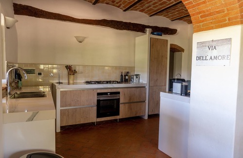 Greve in Chianti House | Luxury vacation home with fantastic views, pool, 4 bedrooms, 2 bathrooms
