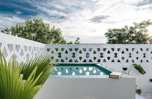 Ekbalan Villa | Luxury Villa, 4 Pools+Beach Club | Nocturna Sahara