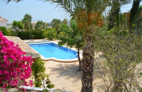 Los Valientes Villa | Luxury Villa 5 Stars With 6 Bedrooms, 4 Bathrooms and Private Pool