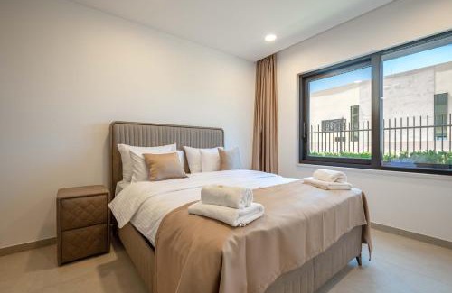 Drobnici Villa | Luxury Villa - New Building with pool and Fantastic Side Sea View