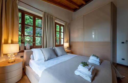 Gargnano Villa | Luxury Villa with Private Pool and Lake View