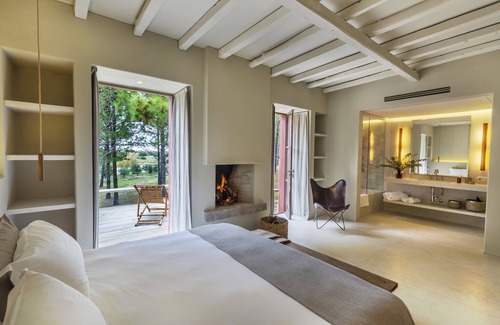 Jose Ignacio Cabin | LUZ Culinary Wine Lodge