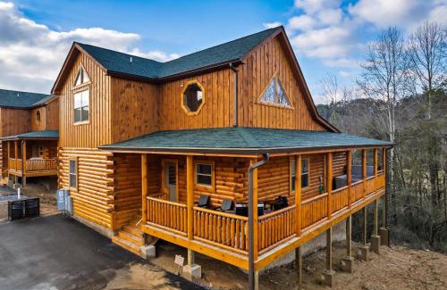 Pigeon Forge Ski Chalet | Lykke Lodge