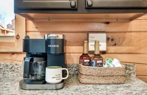 Pigeon Forge Ski Chalet | Lykke Lodge