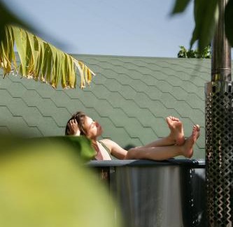 Buzanada Apartment | Lykke Suite Spa Piscina y Jardín by Deihu Experiences