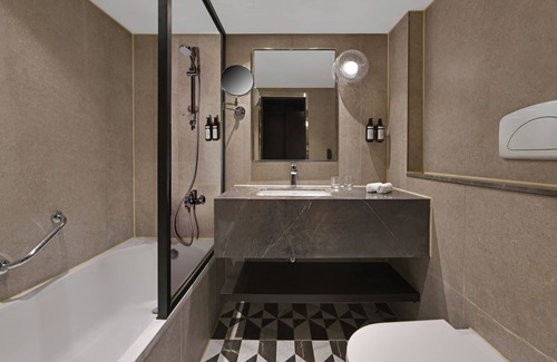 Nile River Luxor Boat Rental | Mövenpick MS Sunray