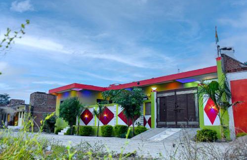 Orchha Apartment | Maa Ramrati Palace