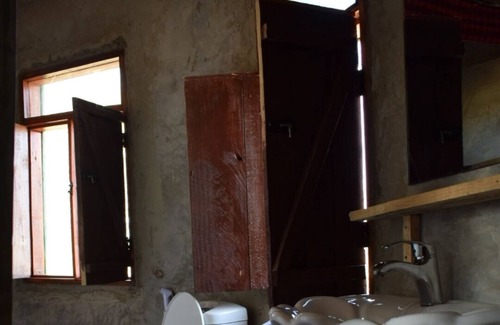 Arusha Region Cabin | Maasai Eco Boma Lodge