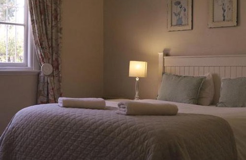 Ixopo House | Mac Nicol's Farm House B&B