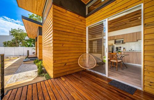 Coco Hotel | Macondo Ecolodge Guaria Morada - Estrella de Fuego