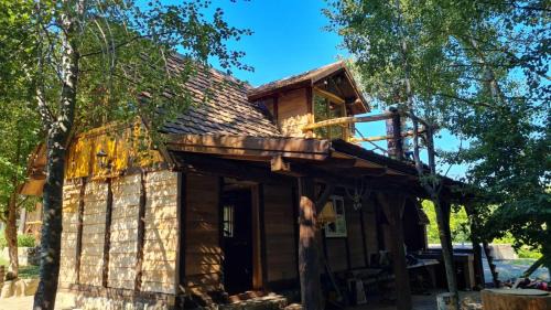 Tuzla Canton House | Magaze de Luxe