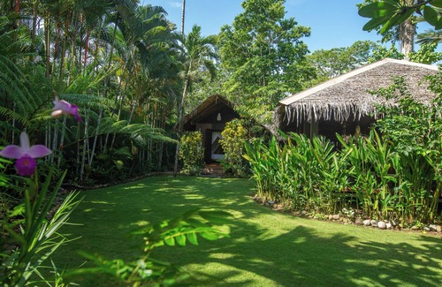 Puerto Viejo de Talamanca Villa | Magical 3 bedroom villa with private pool and beach access