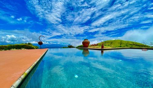 Atenas Villa | Magic Mountain Views Villa