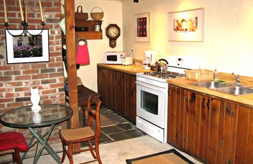 Conway Apartment | MAGICAL GETAWAY ON AN ALPACA FARM