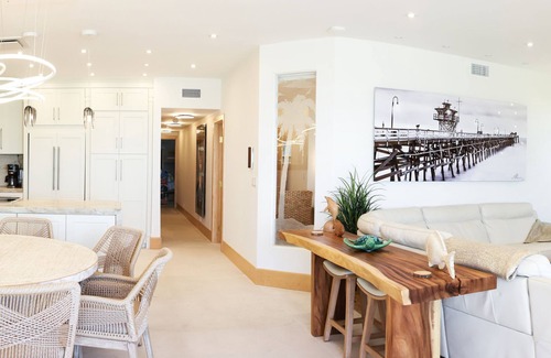 Capistrano Beach House | Magical OceanFront home in Capistrano Beach. All the comforts of home and more!