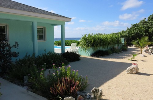 East End House | Magical oceanfront home with pool - 2 bedroom, 2.5 baths, sleeps 6-8, built 2017