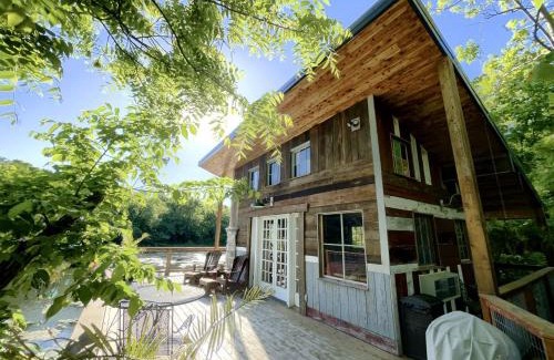 Excelsior Springs House | Magical Tree House Rental near Kansas City for Glamping in Missouri