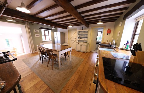 Sedbergh Cottage | Magnificent detached cottage in a peaceful spot in the hamlet of Stonehouse