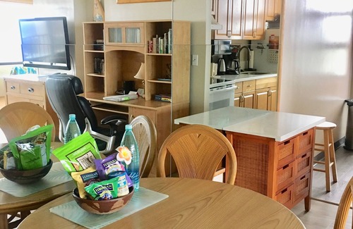 Waikiki Condo | Magnificent Ocean View Penthouse, FREE PARKING-n Pool renovation until 2026